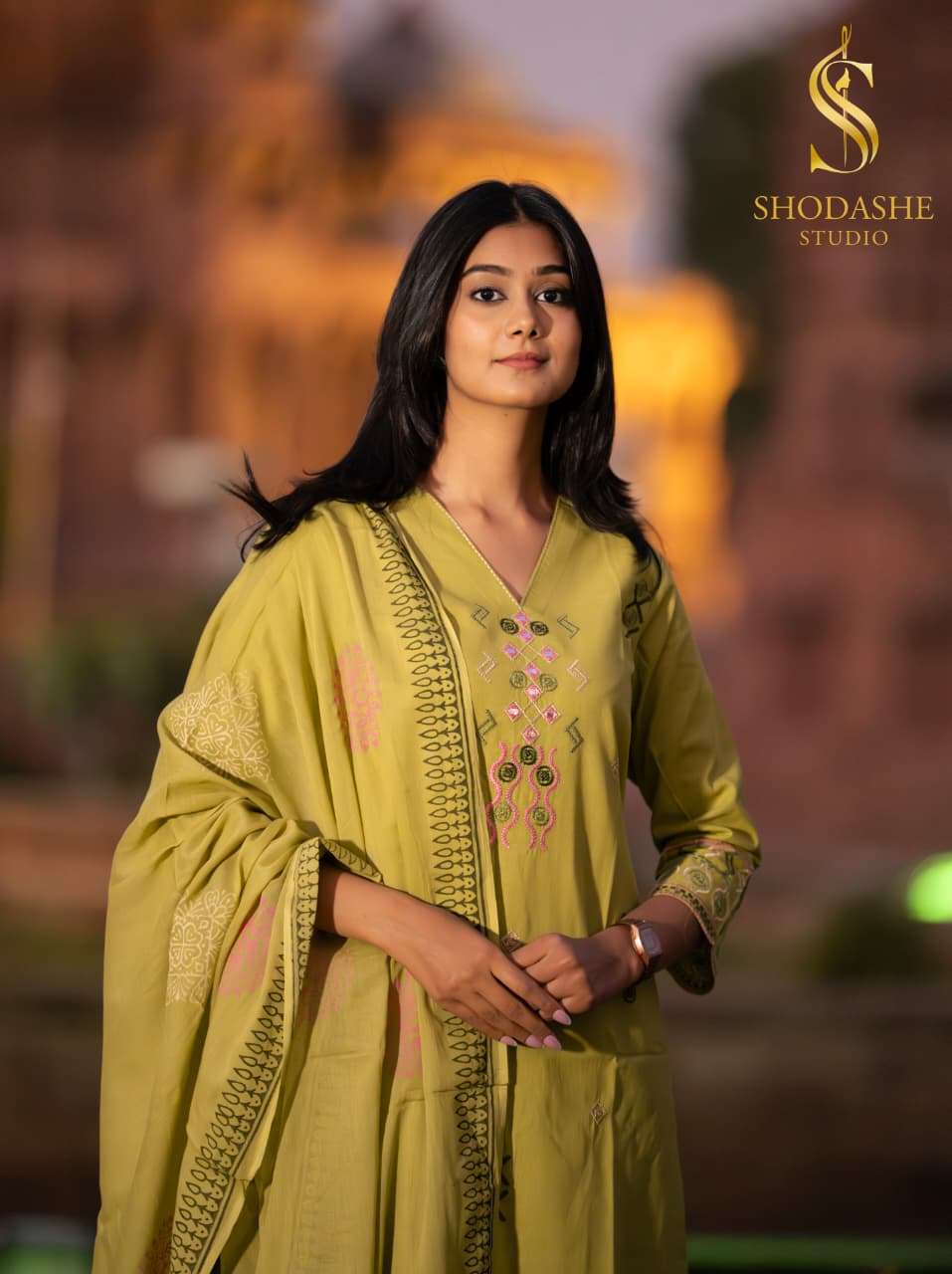 DEVKI KURTI Shodashe Studio PRINTED KURTI WHOLESALER 