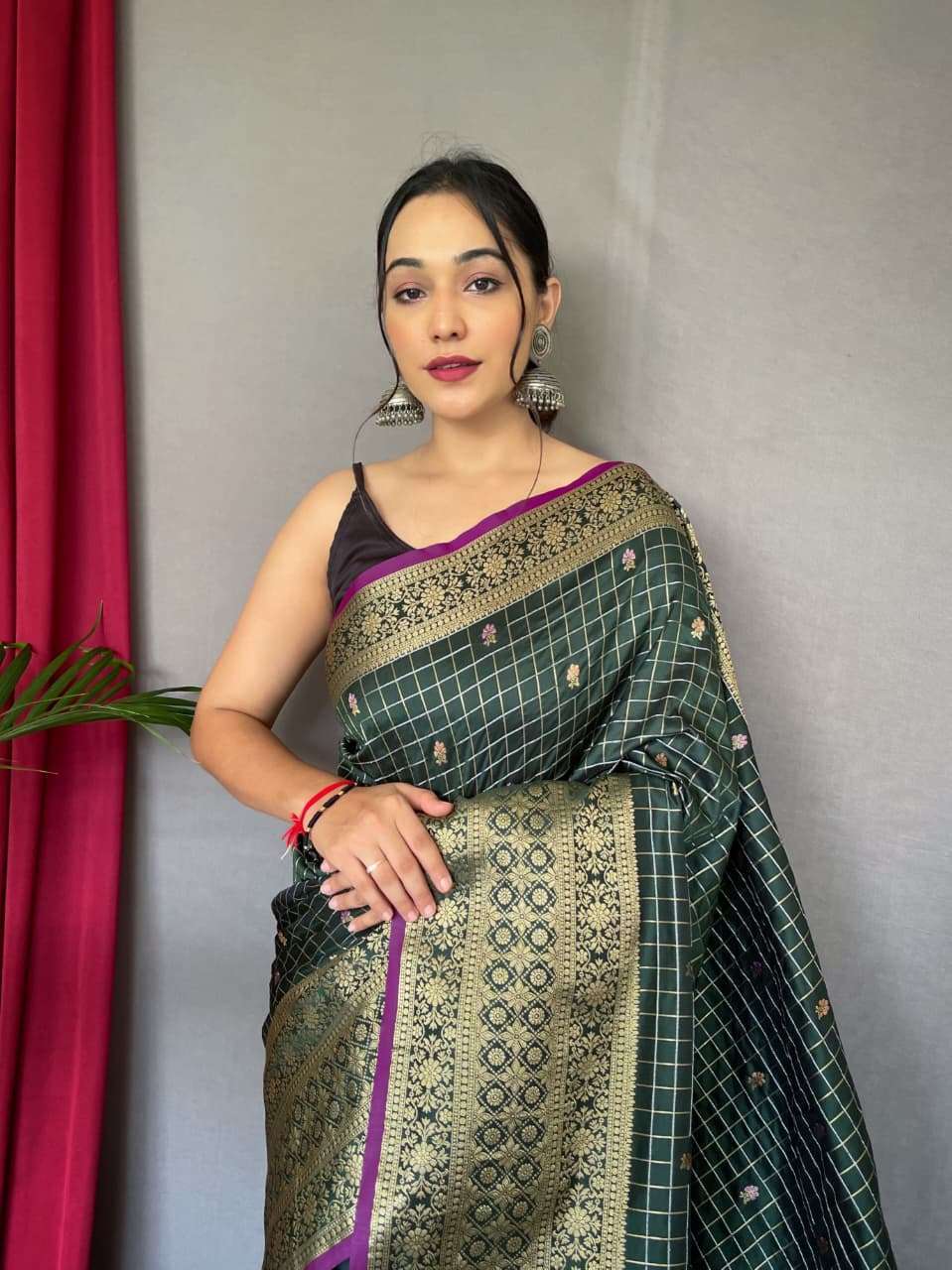 kalindi-antique-weaving-luxurious-handloom-sarees-for-women-11-2026-06-11_12_04_04