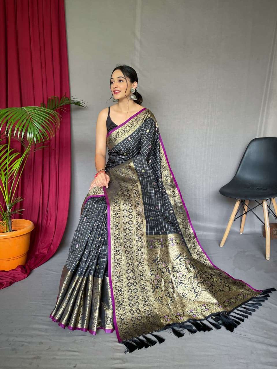 kalindi-antique-weaving-luxurious-handloom-sarees-for-women-3-2026-06-11_12_04_04