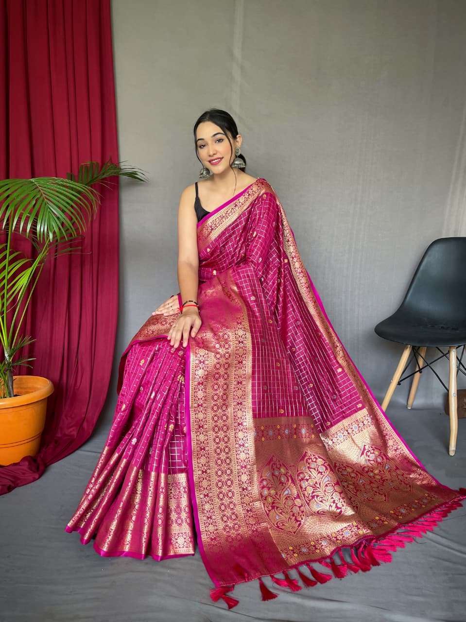 kalindi-antique-weaving-luxurious-handloom-sarees-for-women-7-2026-06-11_12_04_04