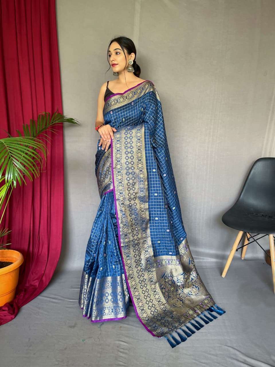 kalindi-antique-weaving-luxurious-handloom-sarees-for-women-9-2026-06-11_12_04_04