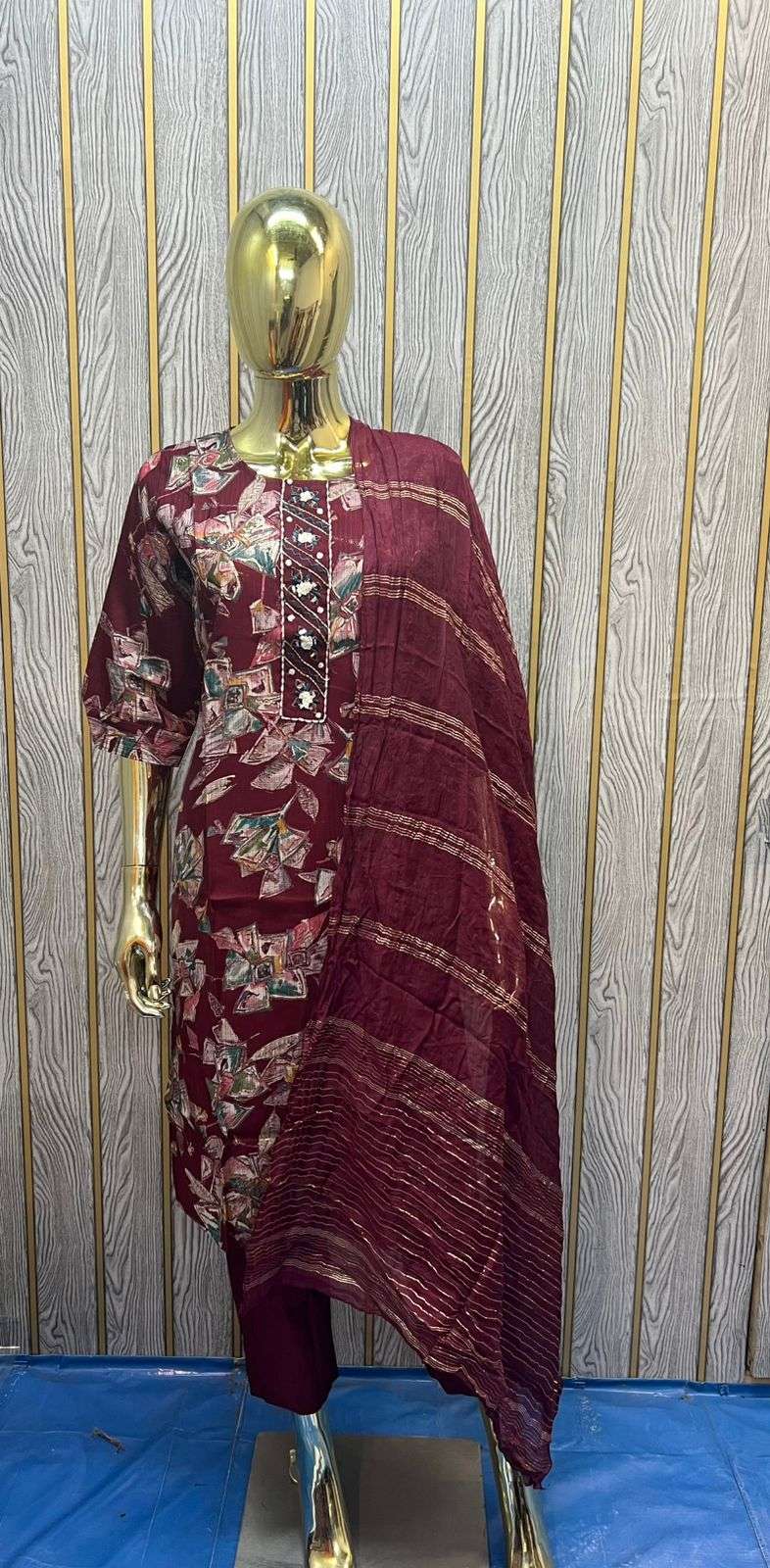 vaniska-rangila17809871001701418083