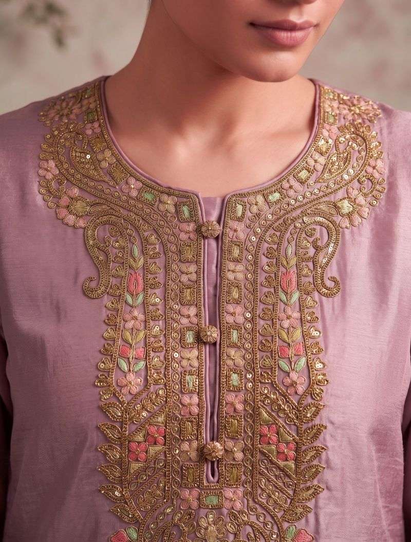 aurraa-kiyaa178452398782838969
