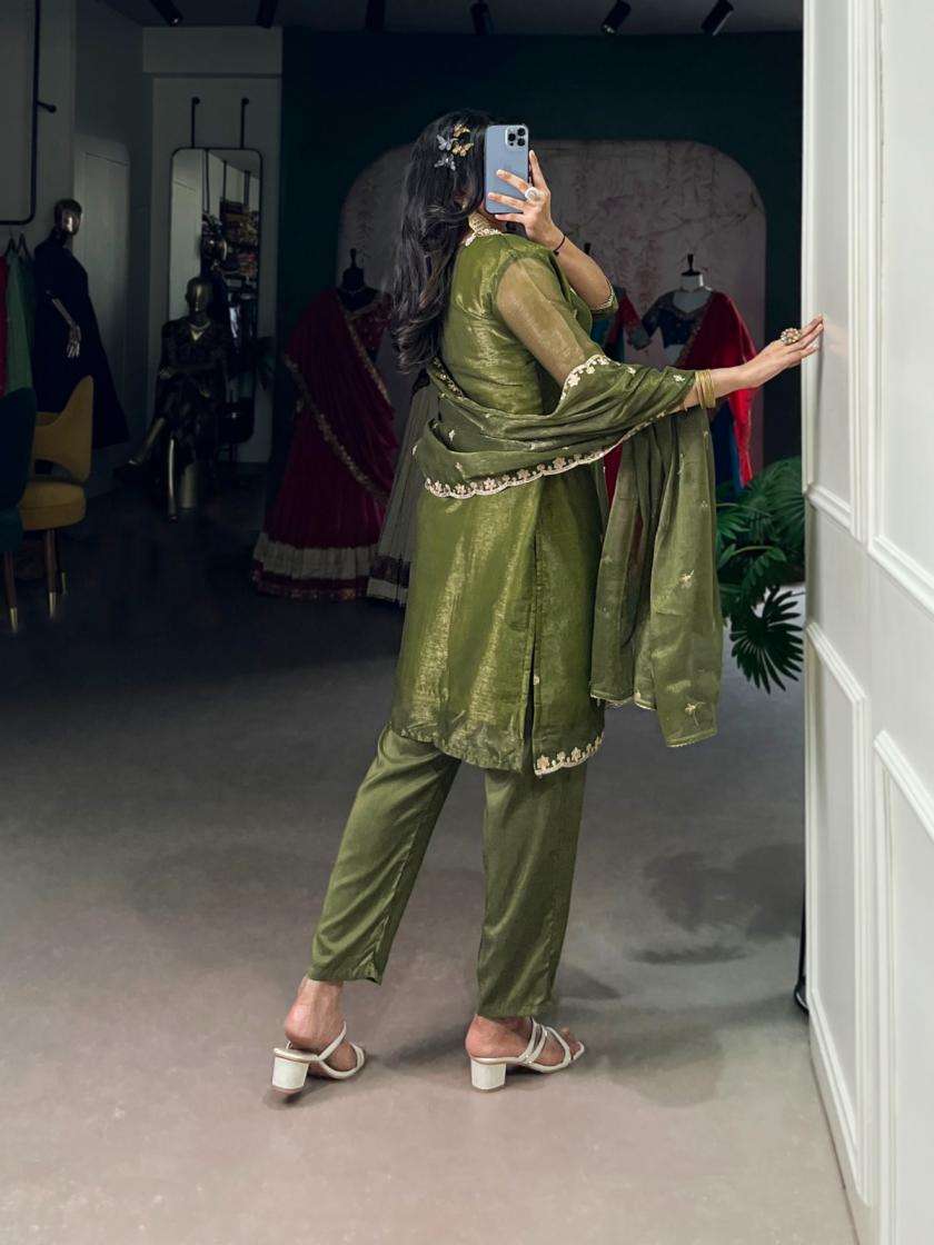 nnk3033-gold-coin-gorgeous-look-readymade-salwar-kameez-3-2025-05-17_16_47_28
