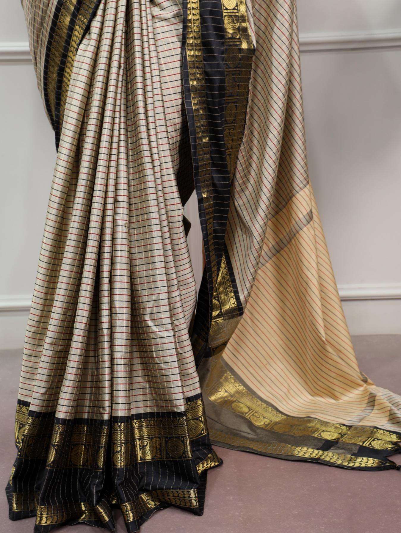 ynf7411-silk-sophisticated-checks-pattern-festive-wear-traditional-saree-4-2026-07-24_17_49_01